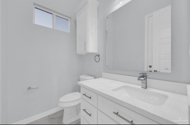 Photo - 3007 E Ebano St