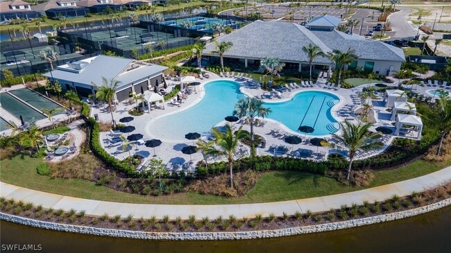 Photo - 15336 Lucerna St