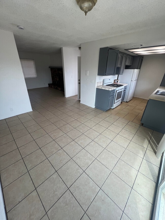 Building Photo - 20217 Serrano Rd Unit 2