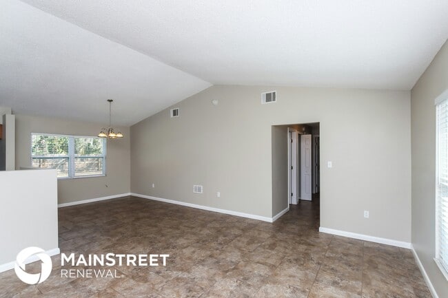 Photo - 2291 Macedo Rd NE