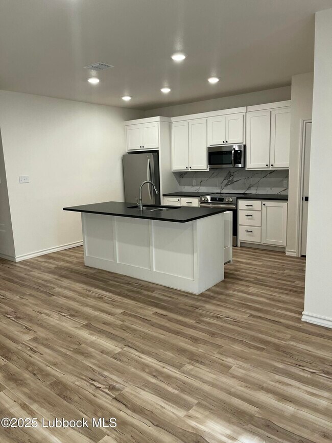 Photo - 5841 Virginia Ave