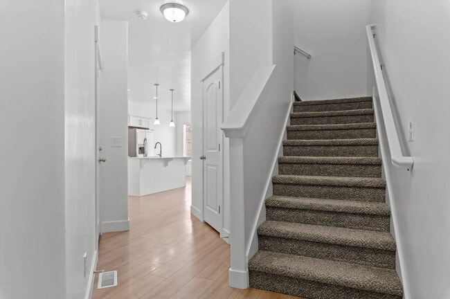 Photo - 16042 S Bodmin Way