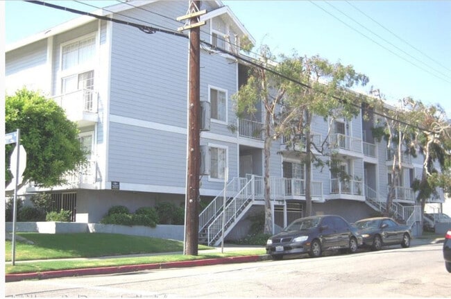Building Photo - 10425 Tabor St Rental