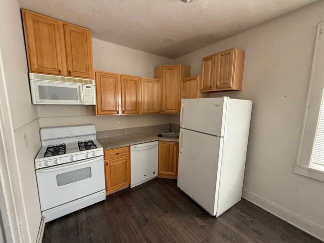 Photo - 2389 Mountain Ave Unit 2