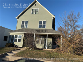 Photo - 221 6th Ave E