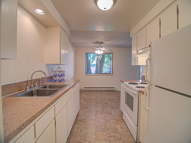 Photo - #314 THE MAPLES APARTMENTS