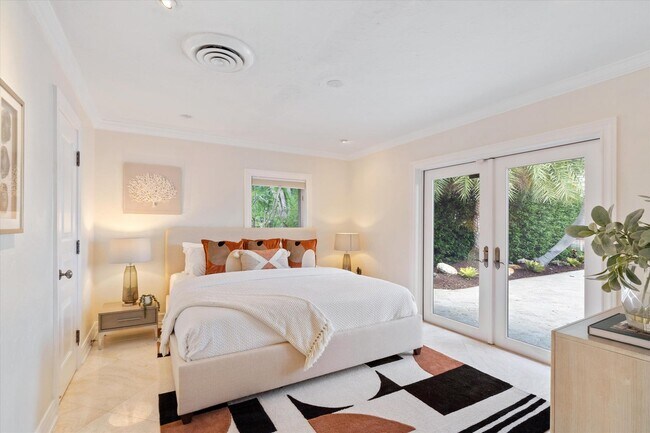 Photo - Northeast 12th Street, Fort Lauderdale, FL 33304 - 3 BR 2 BA single-family home