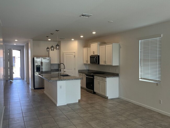 Photo - 19915 W Badgett Ln