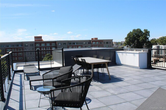 Photo - 331 E Main St Unit 306