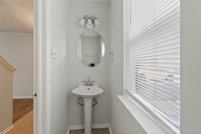 Photo - Spacious 3-Bed Home with Fenced Yard in Cameron Meadows