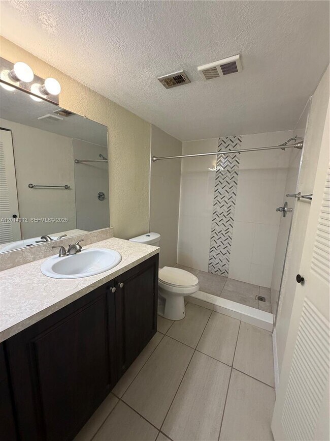 Photo - 12950 Vista Isles Dr Unit 423
