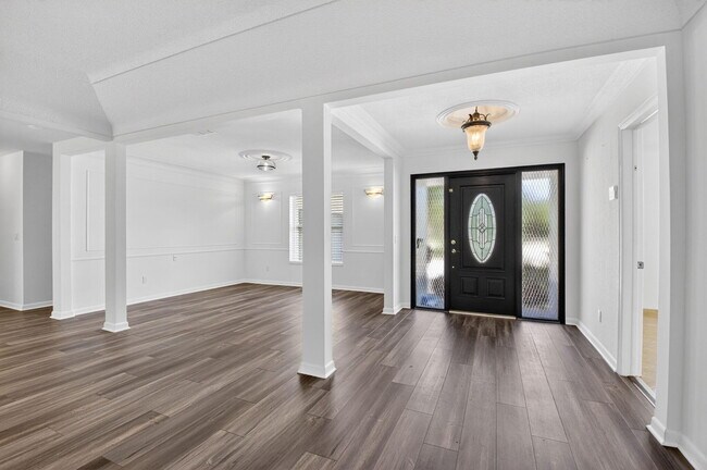 Photo - 1012 W Camino Real