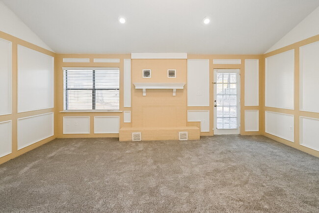 Photo - 6622 Red Birch Dr