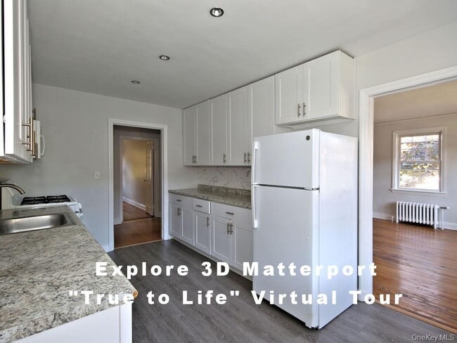 Building Photo - 5 Laurel St Unit D2