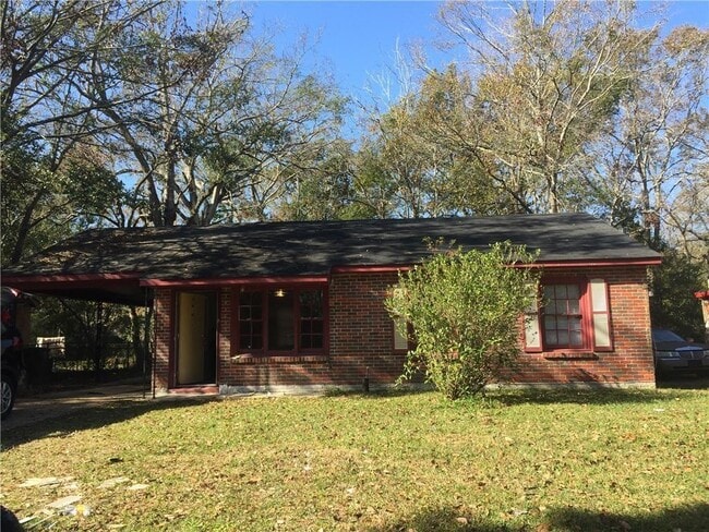Building Photo - 1400 W Gulf Field Dr Rental
