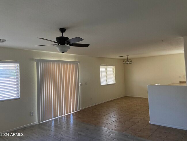 Photo - 21875 W Cocopah St