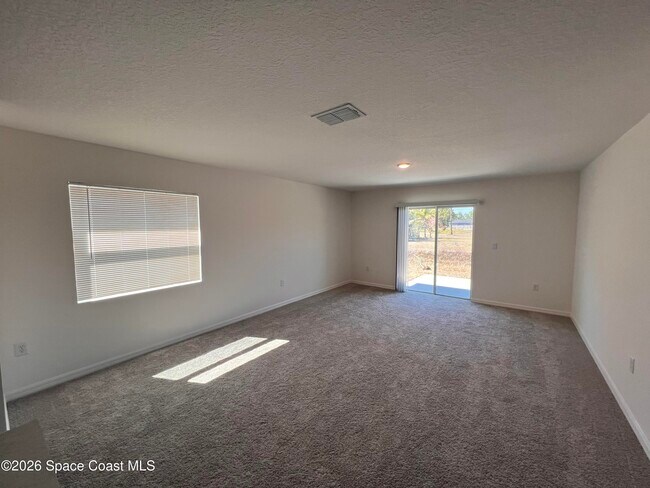 Photo - 1141 Palo Alto St SE