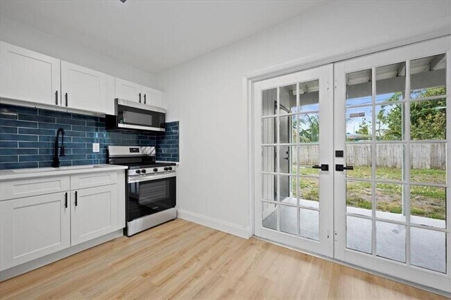 Photo - 1209 14th Ct S