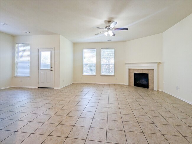 Photo - 6223 Summerfield Glade Ln