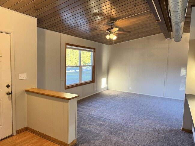 Photo - Newly Renovated Three bedroom, One Bathroom
