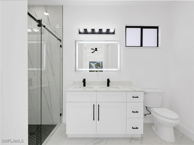 Photo - 1119 Earhart St E