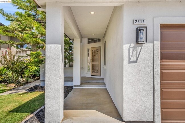 Photo - 2317 Wayfarer Dr