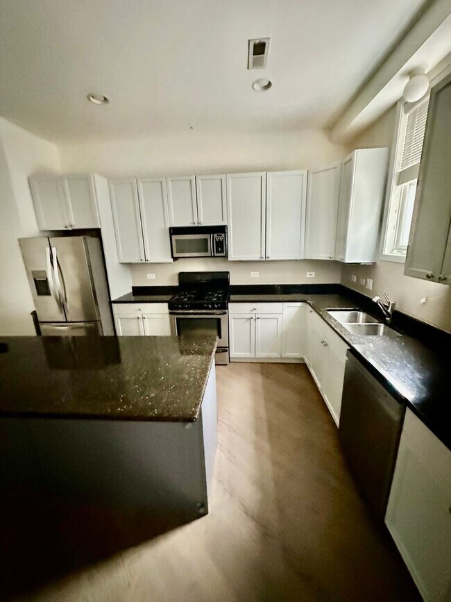 Photo - Huge 2 Bed 2 Bath New Construction Garden Condo in Rogers Park