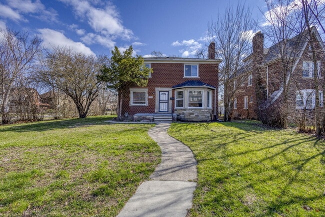 Building Photo - 12546 Broadstreet Ave