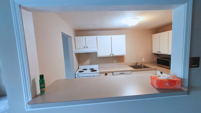Photo - 31993 W 12 Mile Rd Condo Unit 313