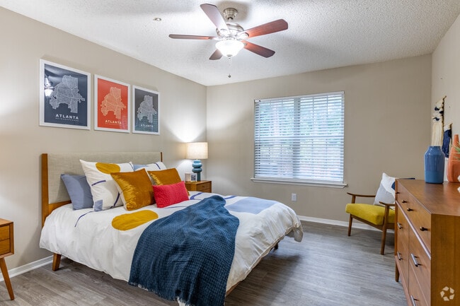 1BR, 1BA - 870SF, Bedroom