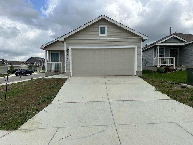Single Family Home For Rent - Single Family Home For Rent