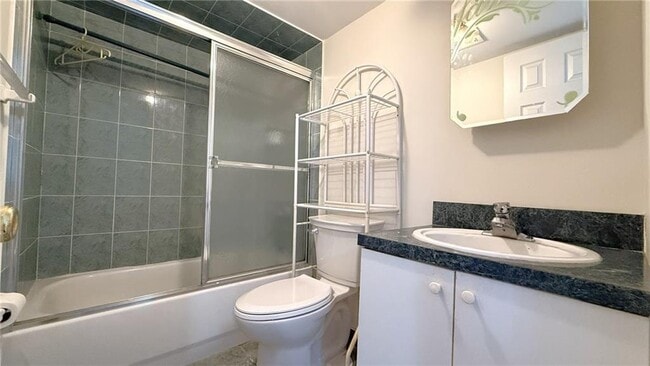 Photo - 119 Raritan Ave