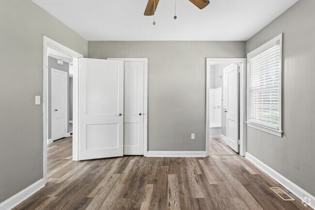 1BR, 1BA - 680SF - Bedroom