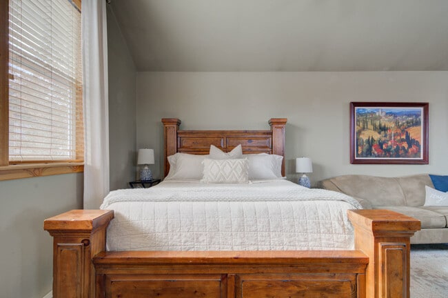 Photo - 4489 Alexander St Unit ID1292384P