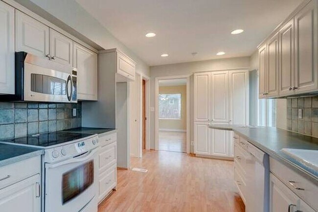 Photo - 1306 S 34th St