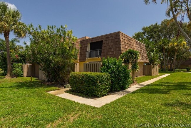 818 8th Ct