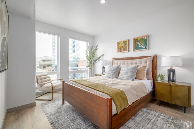 1BR, 1BA - 950SF - Bedroom