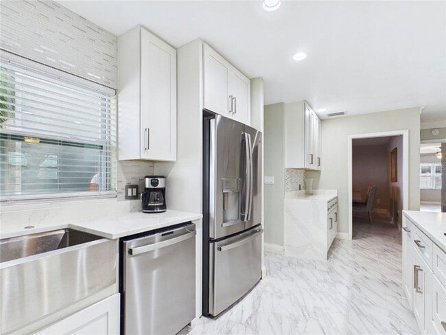 Photo - 409 4th Ave N