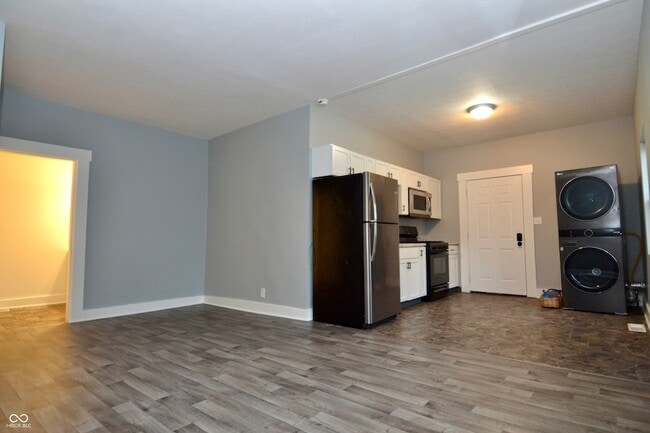 Photo - 602 S Miller St