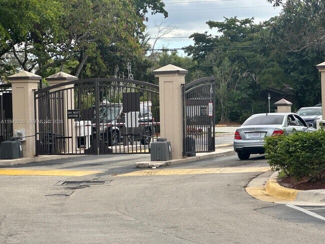 Photo - 4481 W McNab Rd Unit 37