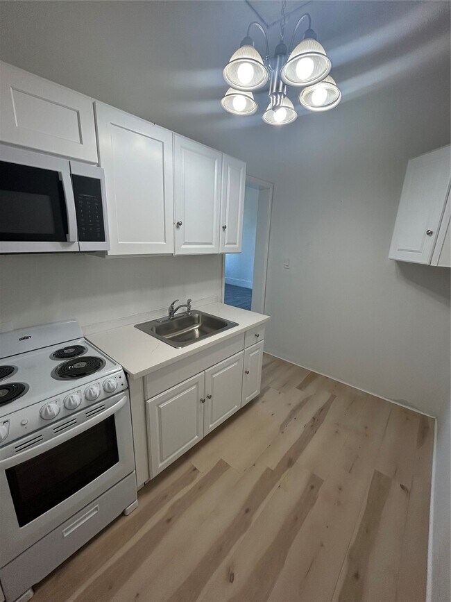 Photo - 1523-1521 21st St Unit 5