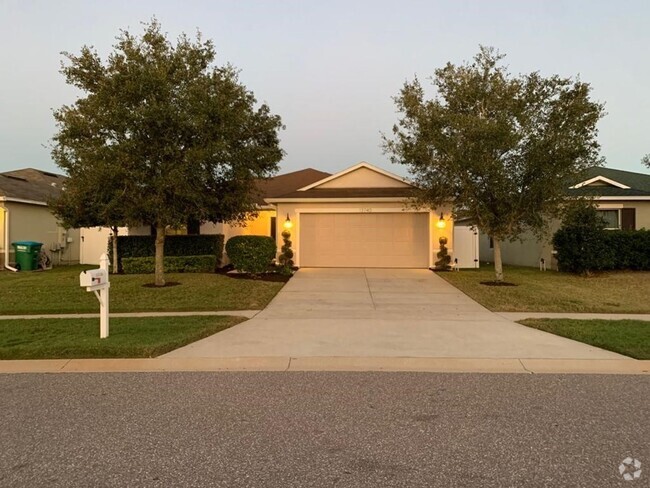 Building Photo - The perfect House for rent in Clermont!