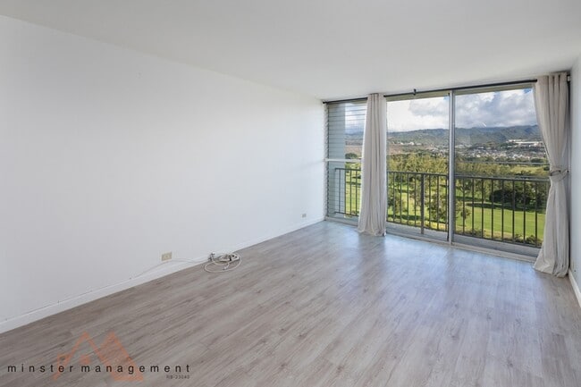 Photo - 949 Ala Nanala St