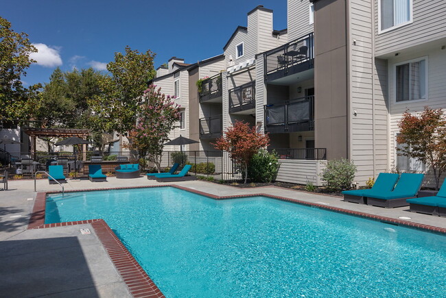 Building Photo - Windsor Ridge Rental