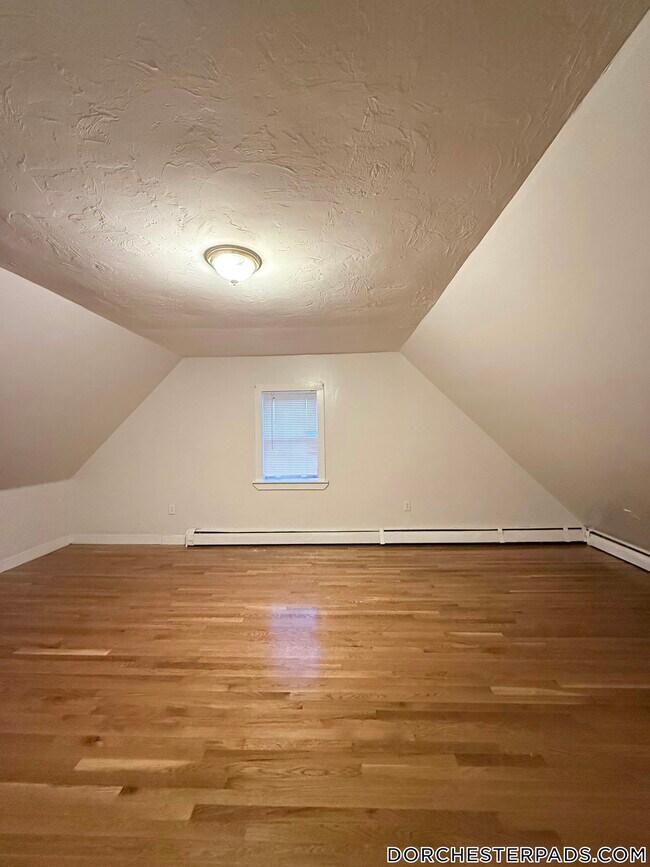 66 Millet St Unit 2