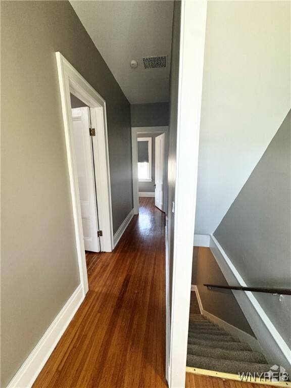 Building Photo - 766 Columbus Pkwy Rental