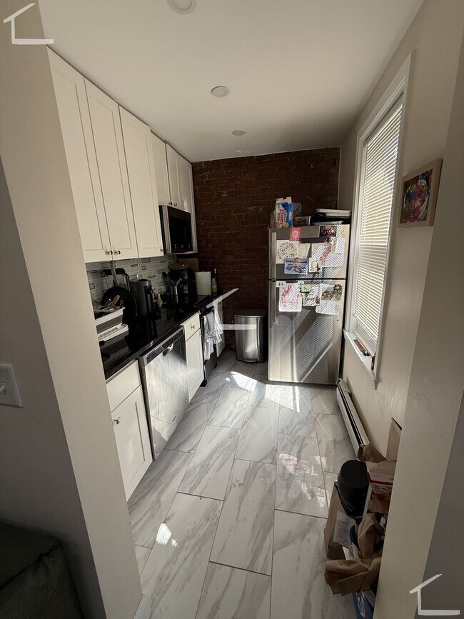 Photo - Awesome 1 bed 1 bath in Brookline... Broker fee paid by Landlord