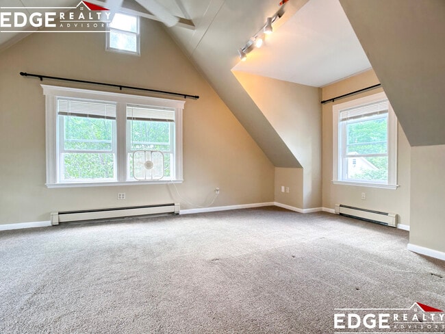 Photo - 555 Washington St Unidad 3