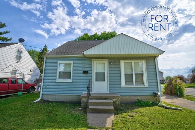 Photo - 2857 Stevenson St