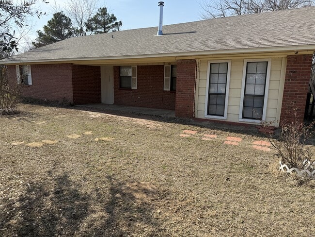 Building Photo - 371 Rs County Rd 2140